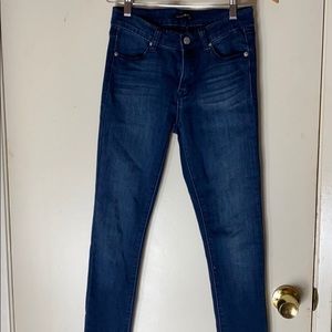 Brandy Melville skinny jeans